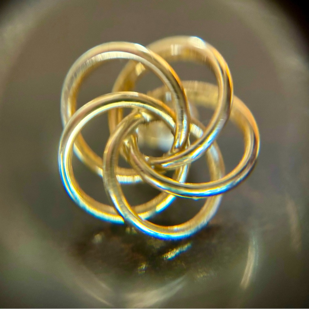 Swirl earrings 14k gold - Picture 6 of 6